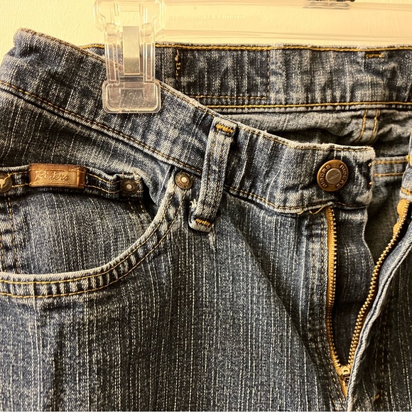 Women’s Riders Jeans - Picture 3 of 8